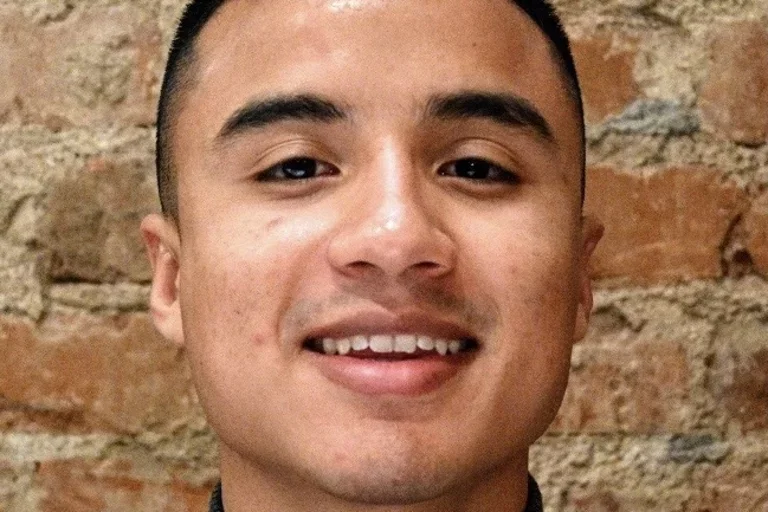 Jonathan Valdez