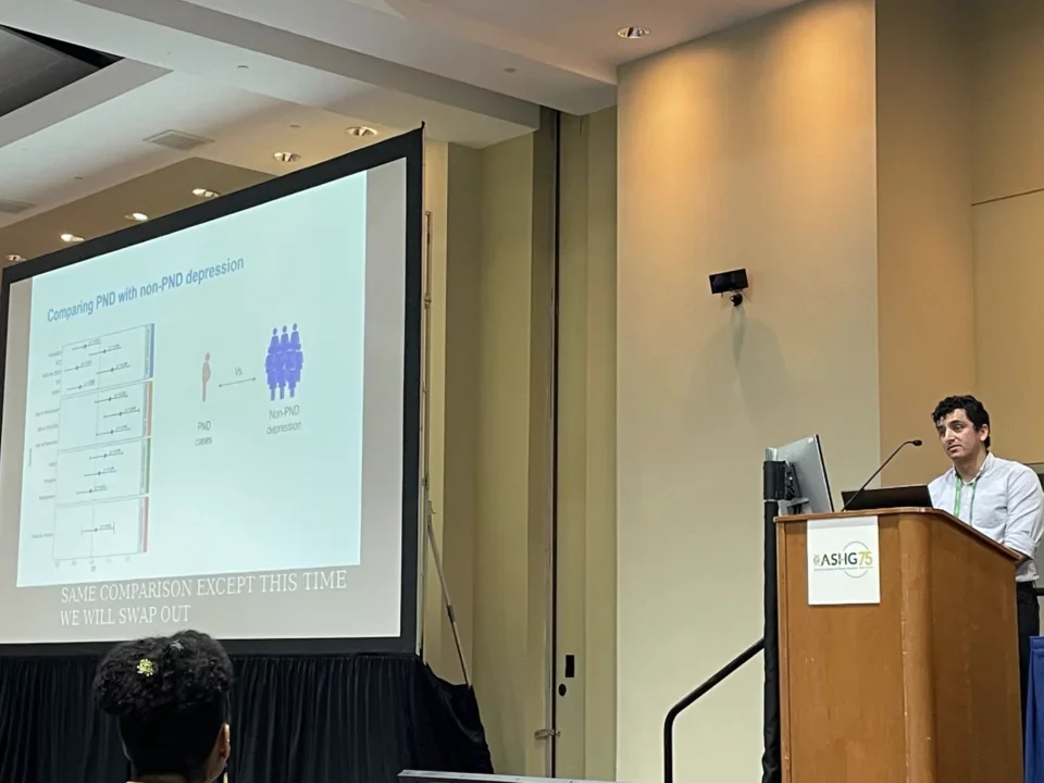 Aditya presenting at the ASHG